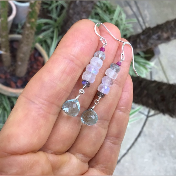 New Sundance Charm Earrings - Picture 7 of 12